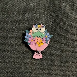 Keroppi Floral Bouquet Enamel Pin / Sanrio / Hello Kitty & Friends